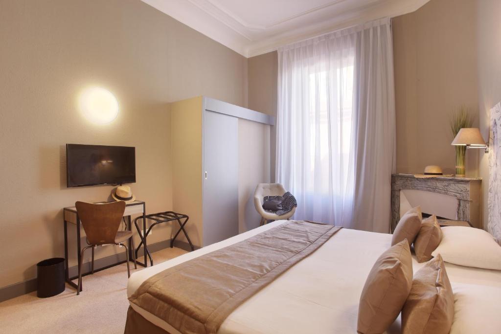 Hôtel La Villa Tosca - Resim 33