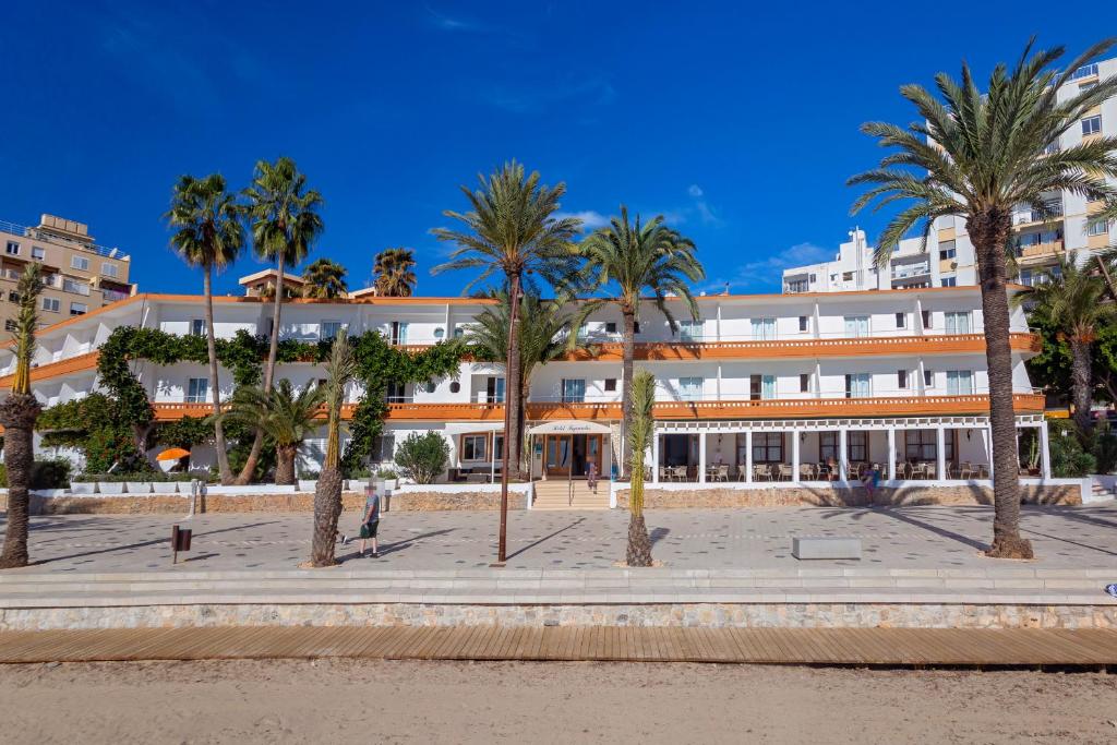 Gallery image of Hotel Figueretes in Ibiza Town