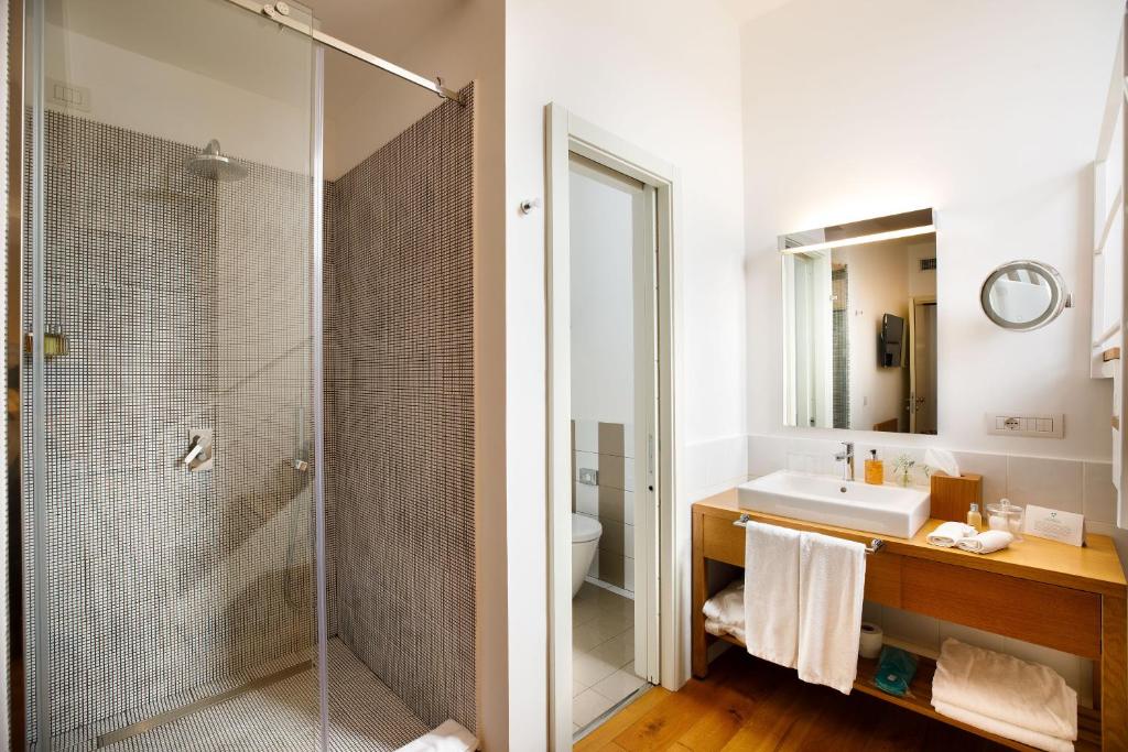 Koupelna v ubytování Villa Fiorella Art Hotel