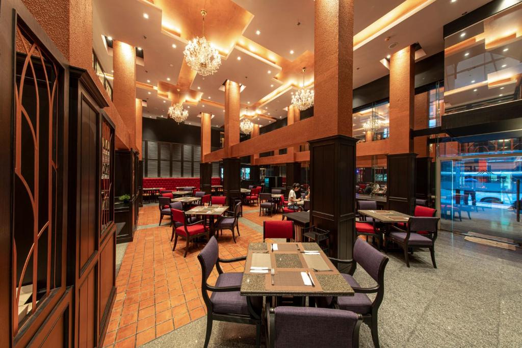 Manhattan Hotel Bangkok - Resim 8