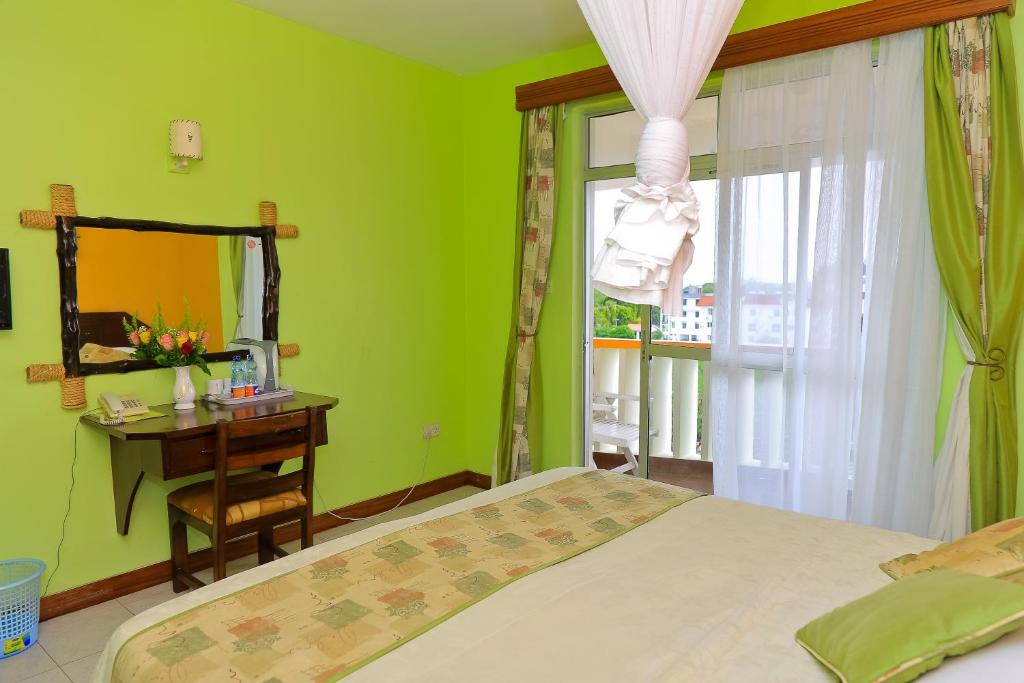 Midview Hotel Nyali, Mombasa – Updated 2023 Prices