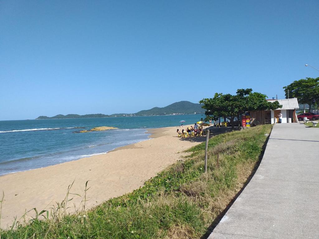  Espaço pé na praia