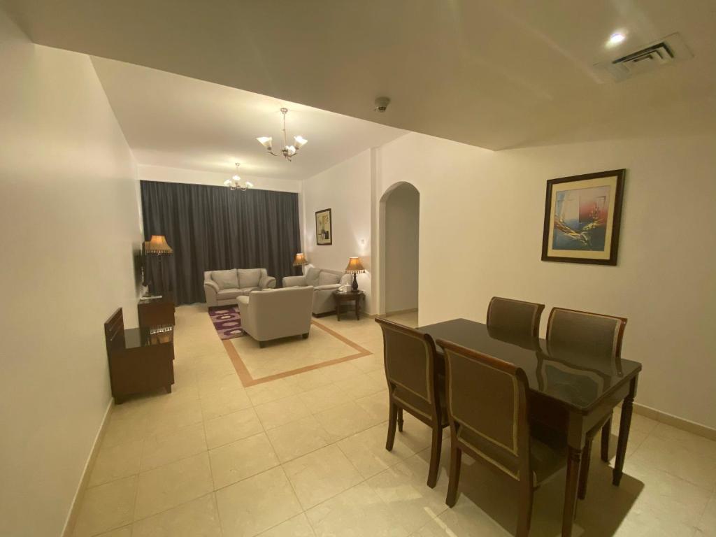 Baity Hotel Apartments - Executive Two-Bedroom Apartment