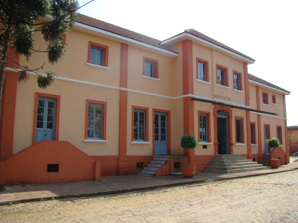  ibis Montenegro
