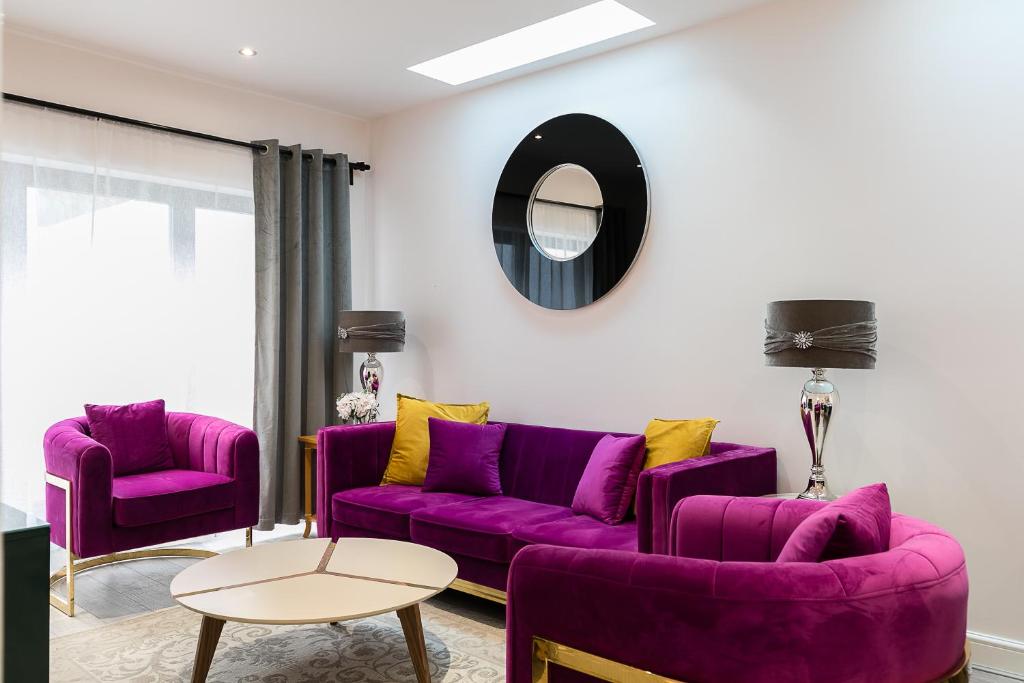 Cromwell road apartments - Apartment