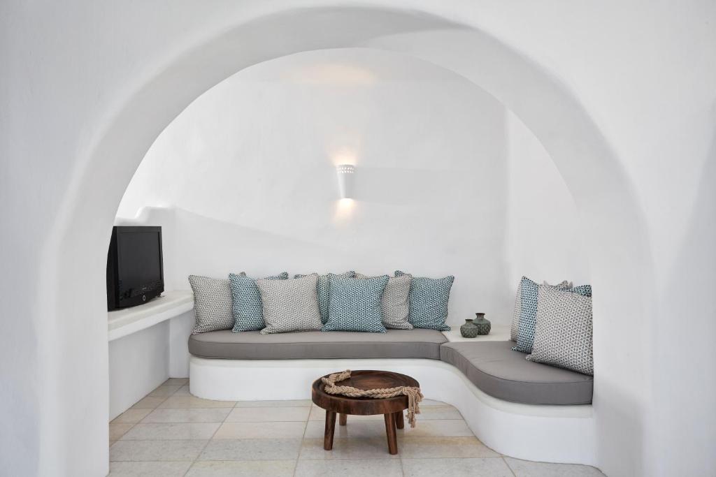 Χώρος καθιστικού στο VOTSALO - Semi Based Studio with Indoor Garden - Part Of White Dunes Luxury Boutique Hotel