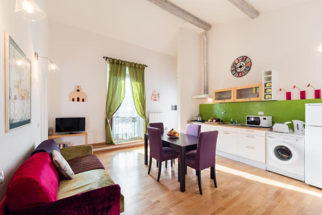 Roommo Ghiberti - One-Bedroom Apartment