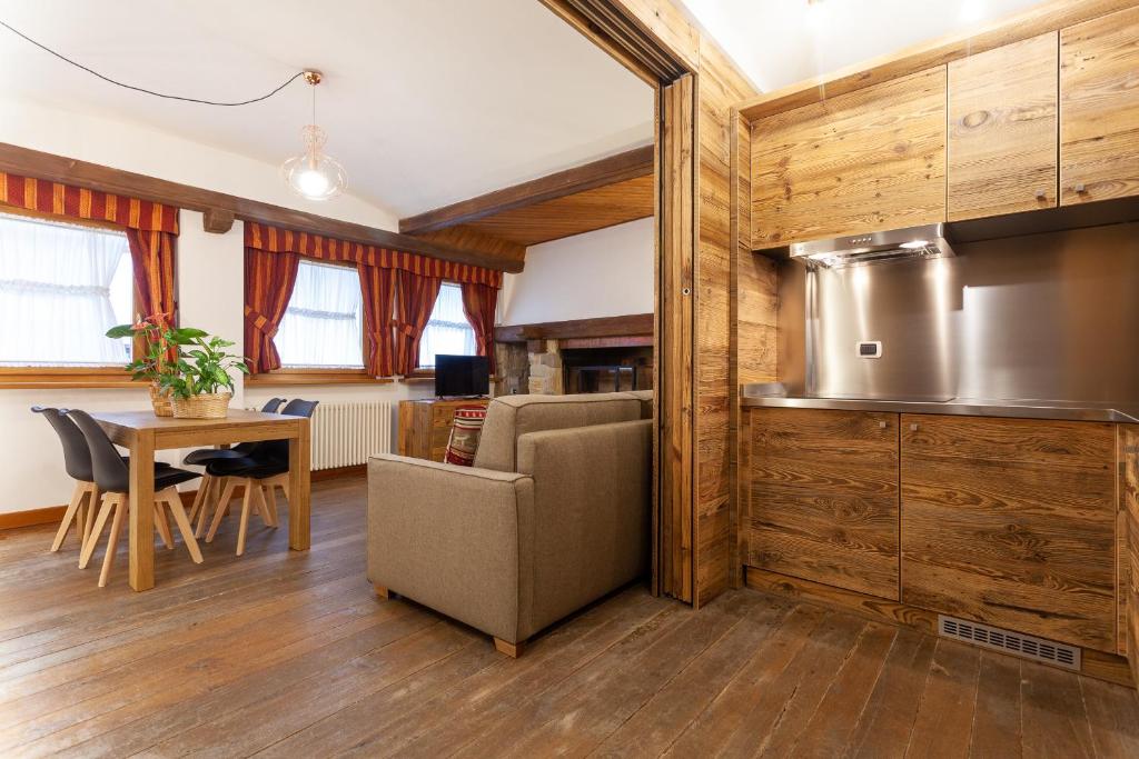 Kuchyň nebo kuchyňský kout v ubytování Residence Le Grand Chalet