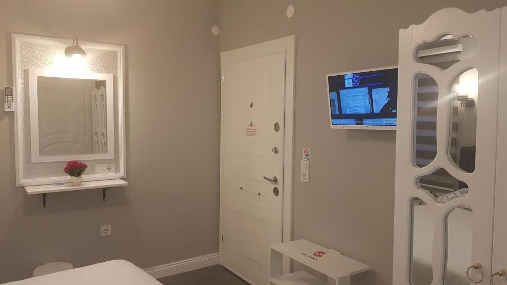 Little Palace Blue Apartment - 12