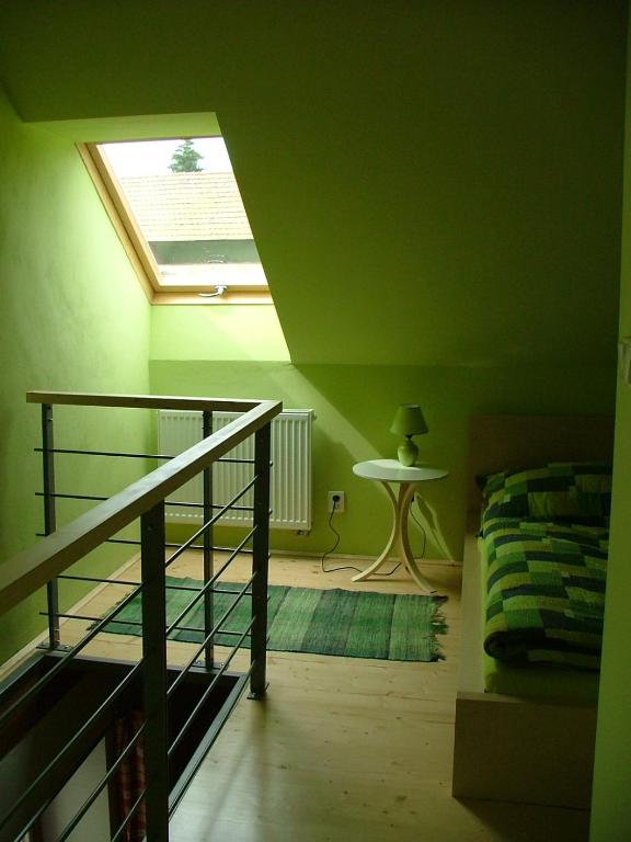 Postel nebo postele na pokoji v ubytování Apartmány Nové Hutě