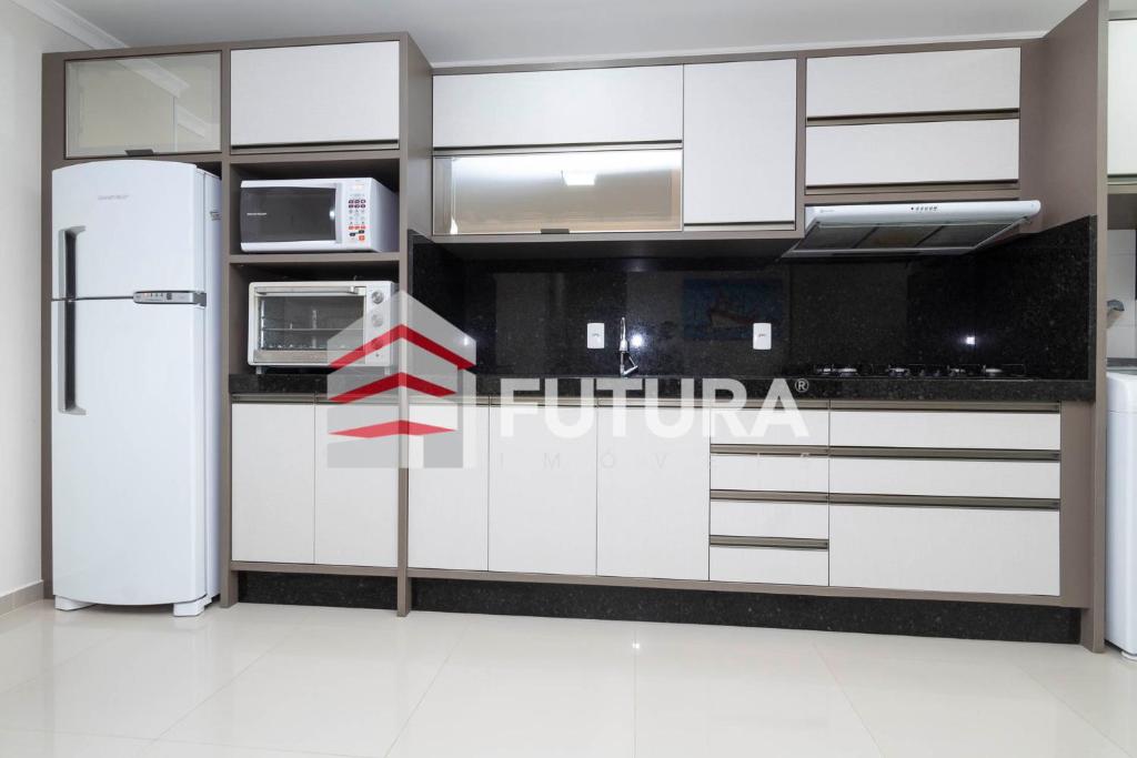  LA018E - Apartamento na Praia
