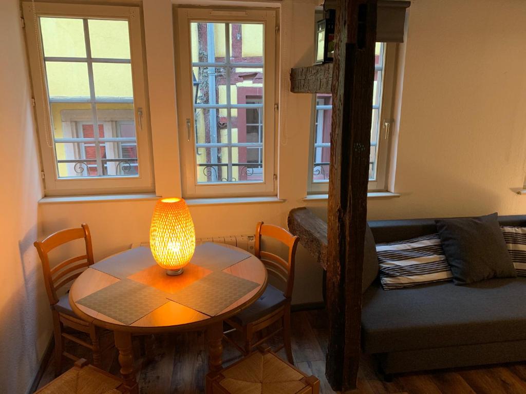 Historical town center cosy flat – photo 16