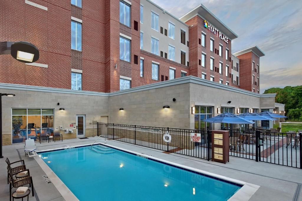 Hyatt Place Chapel Hill photo