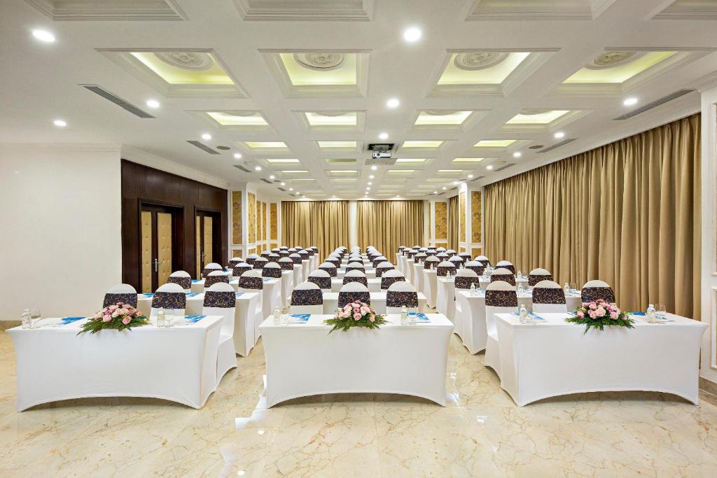 Konferenční prostory v ubytování Eden Ocean View Hotel Da Nang