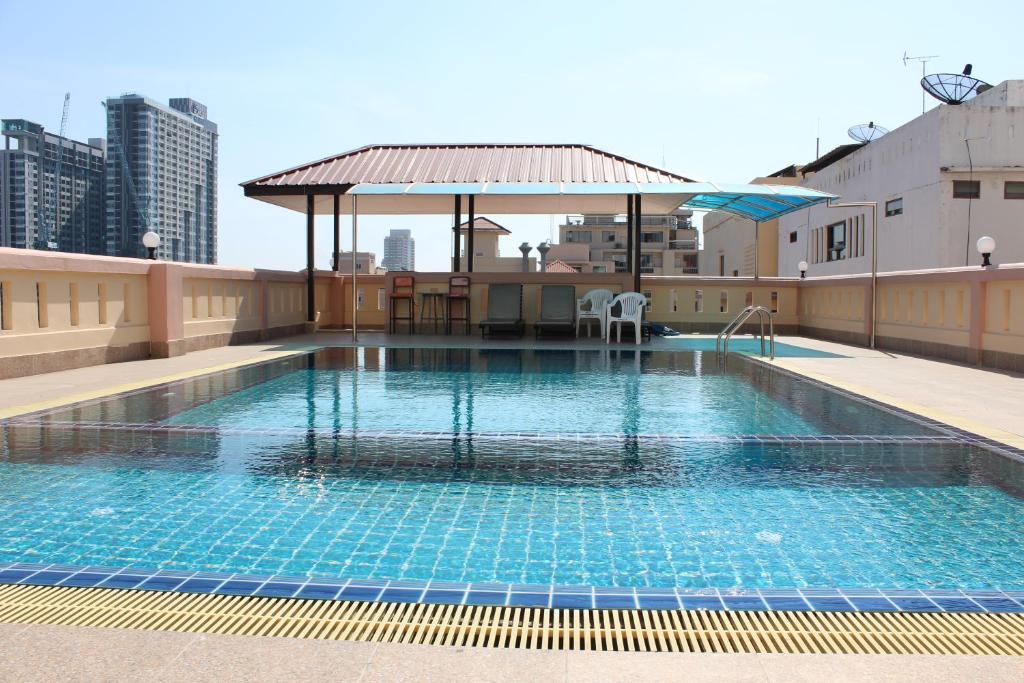 A.A. Pattaya Golden Beach Hotel - Resim 11