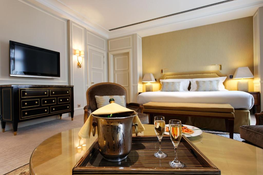 Postel nebo postele na pokoji v ubytování Hotel Le Plaza Brussels