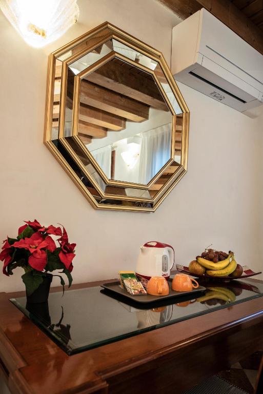 Anzolo Palace - Rooms & Apartments - Deluxe Room