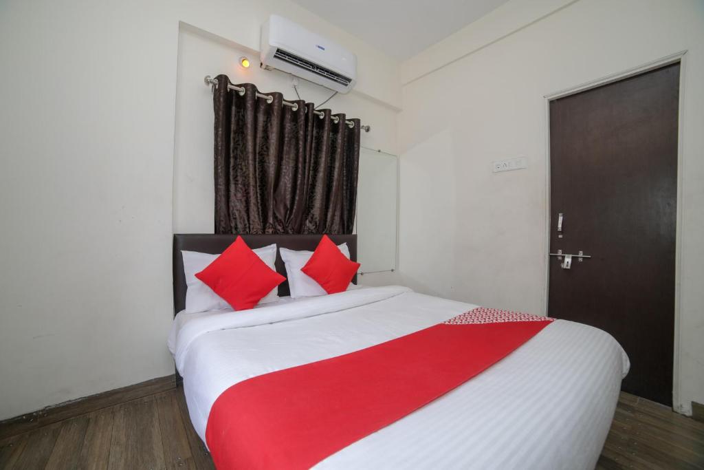 Postel nebo postele na pokoji v ubytování Hotel Shelter