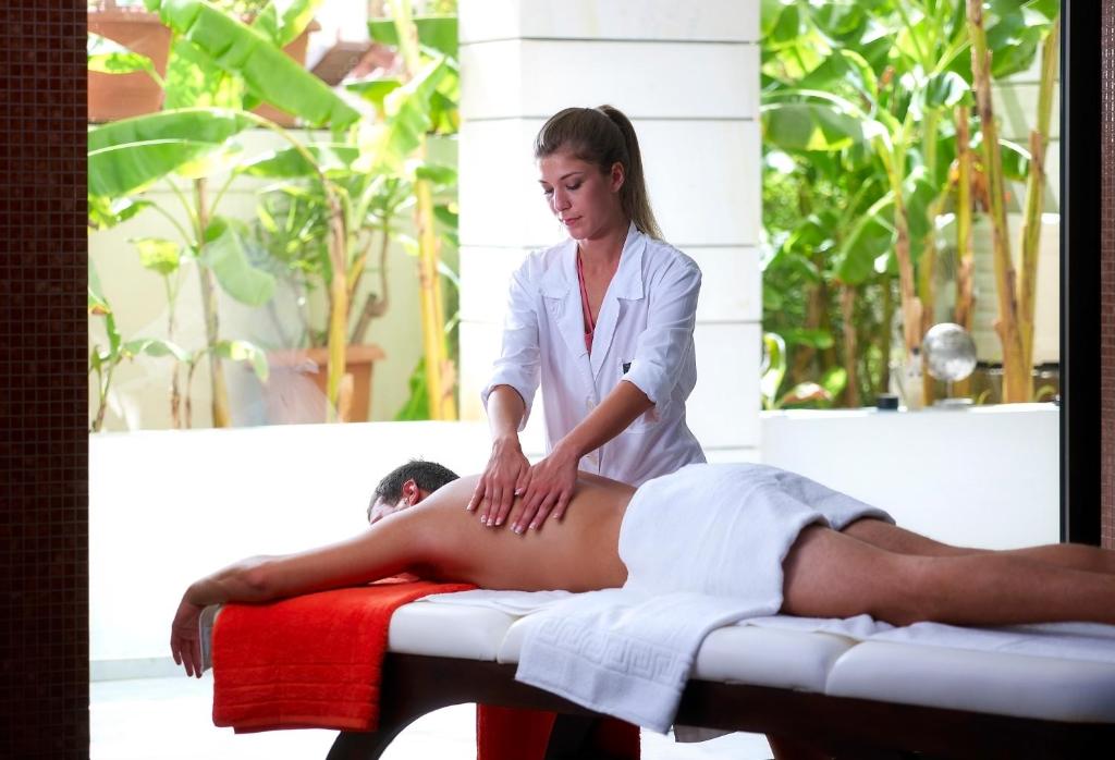Hosté ubytování Macaris Suites & Spa