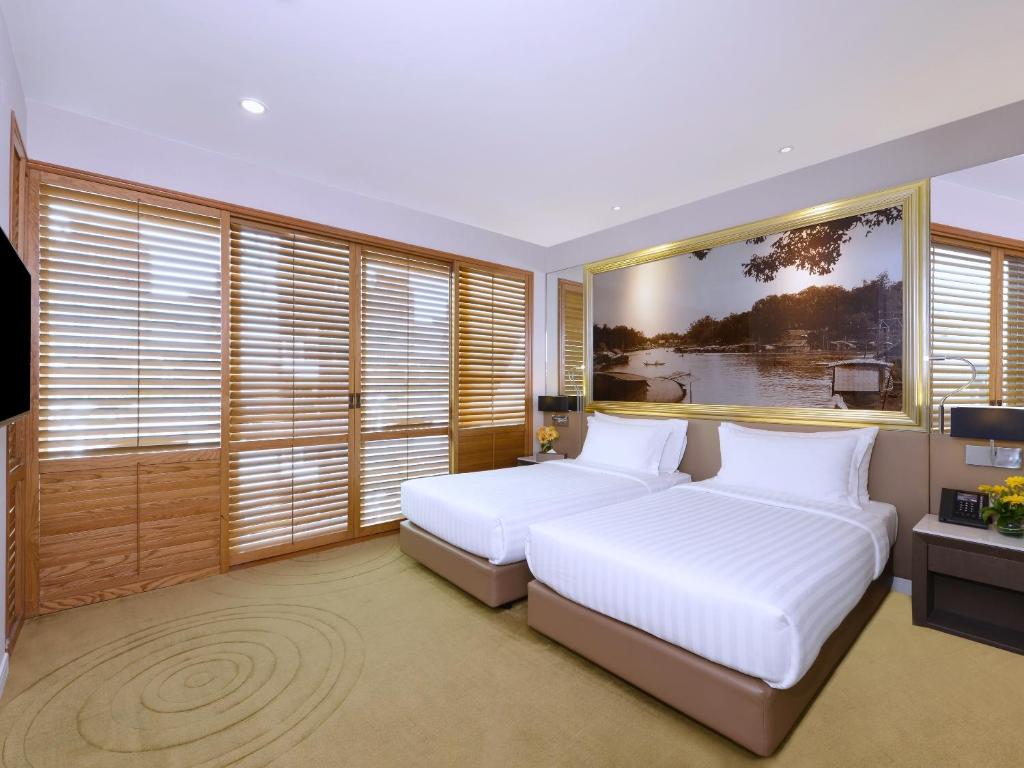 
Two-Bedroom Balcony Suite
