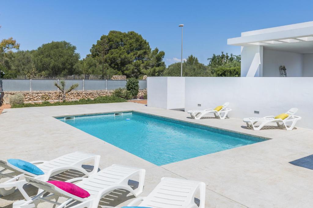 YupiHome Villa Santa Catalina - Family Only, Sa Torre ...