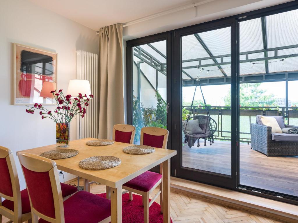 Posedenie v ubytovaní City apartment with superb location