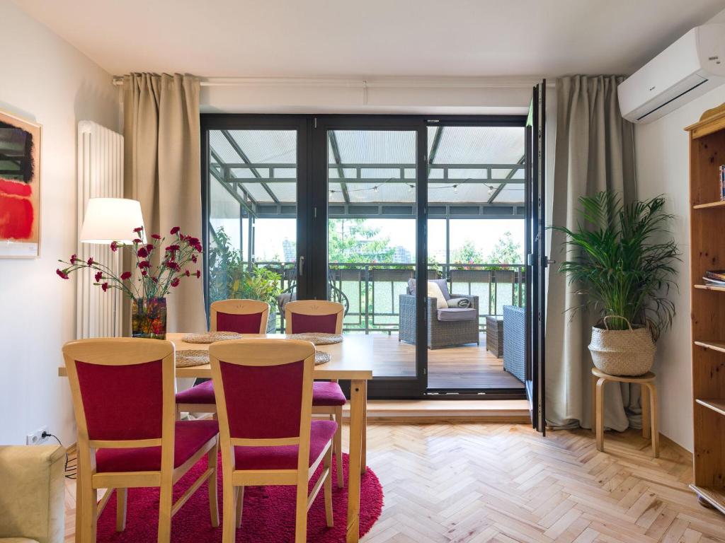 Posedenie v ubytovaní City apartment with superb location