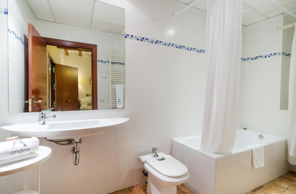 Koupelna v ubytování Hotel Andria