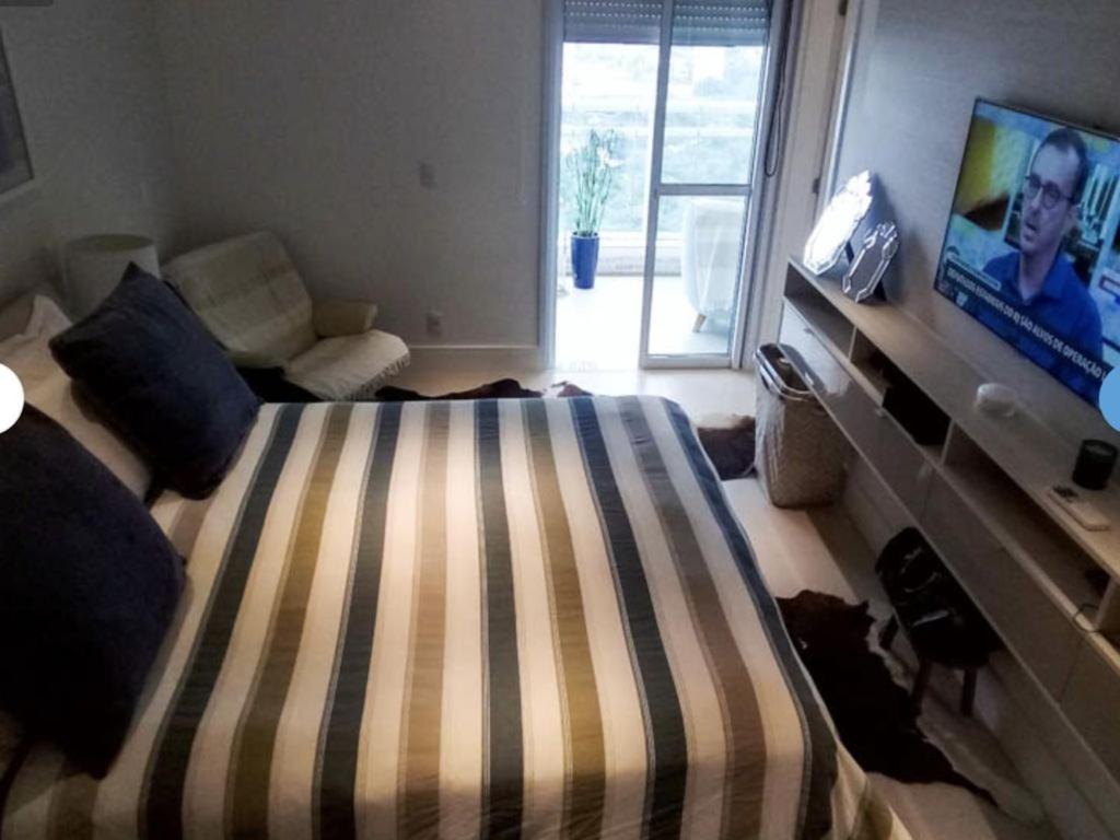  Cobertura Luxo com Vista Praia Enseada