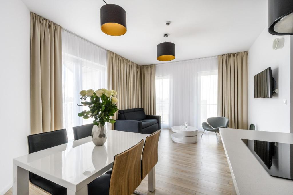 Varsovia Apartamenty Kasprzaka - Resim 22