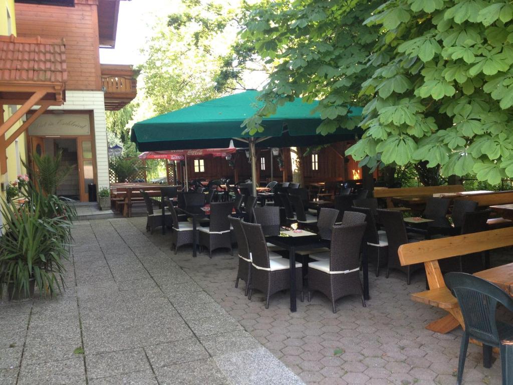 Restaurace v ubytování Hotel Gasthof-Strasser
