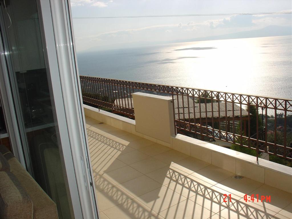 Balkón alebo terasa v ubytovaní Verga first floor apartment