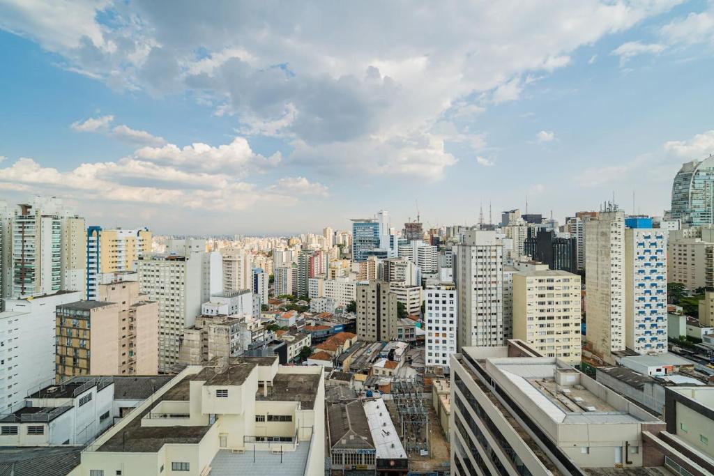  LS1612 Na Consolação com conforto e prático.