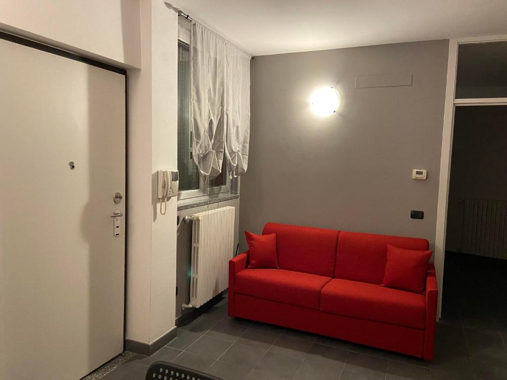A seating area at BICOCCA APPARTAMENTI