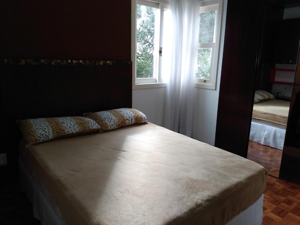  Charmoso apto com vista para o Vale do Quilombo