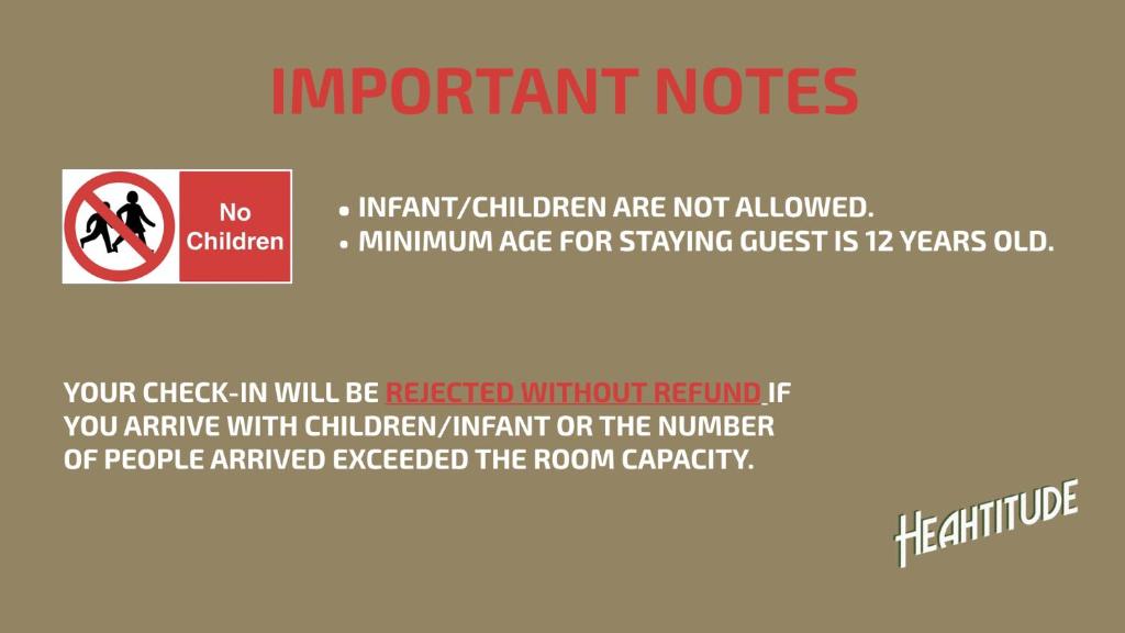 Certifikát, hodnocení, plakát nebo jiný dokument vystavený v ubytování Heahtitude - Children Not Allowed