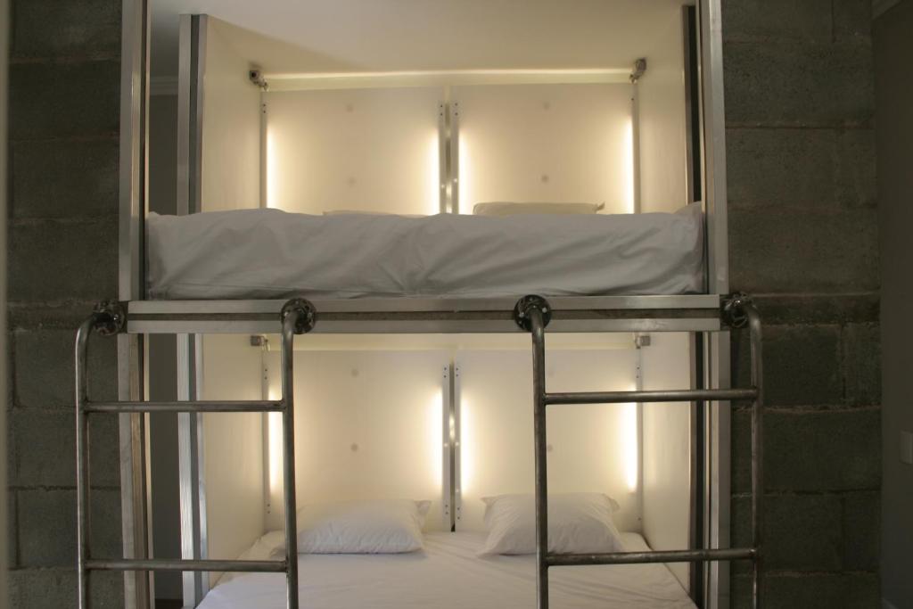  Viva Hostel Design