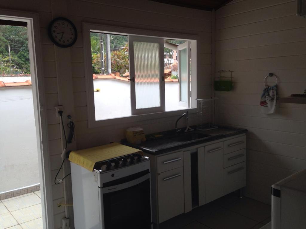  Casa Ubatuba - Praia das Toninhas