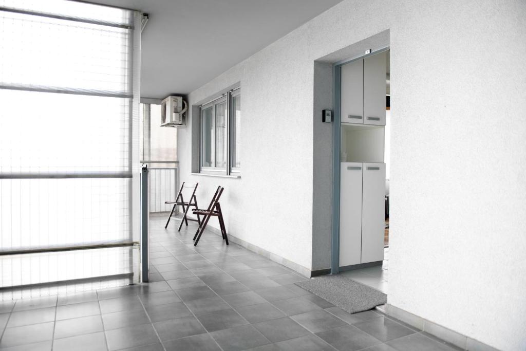 Kuchyň nebo kuchyňský kout v ubytování Flexible SelfCheckIns 15 & 19 - Zagreb - Garage - Loggia - New - Apartments Repinc