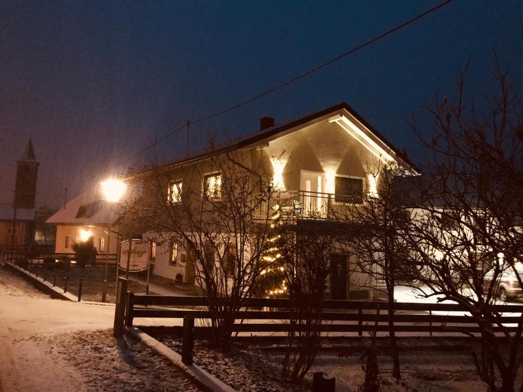 Budova, kde se apartmán nachází