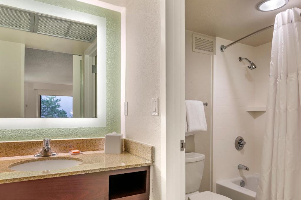 Wyndham Garden Lake Buena Vista – Disney Springs® Area photo