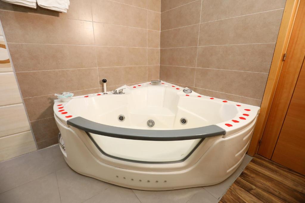 Koupelna v ubytování Hostal Conde David