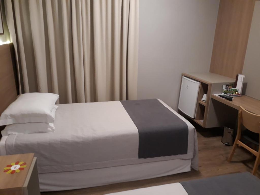  JR Hotel