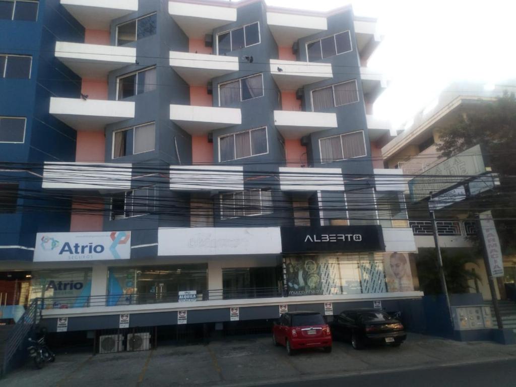 Budova, kde se aparthotel nachází
