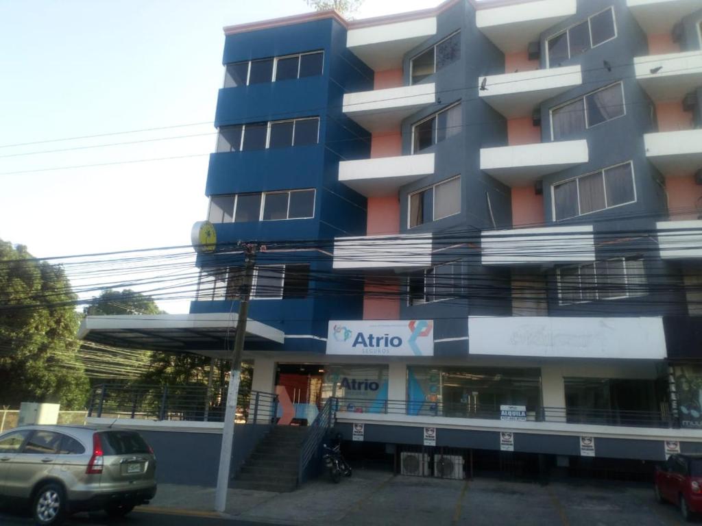 Budova, kde se aparthotel nachází