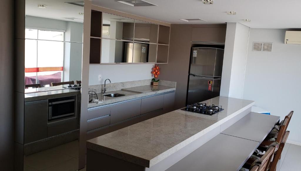  APARTAMENTO COM PISCINA - PORTO DO PHAROL RESIDENCE