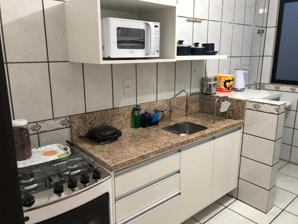  Apto prox HSVP c/ garagem
