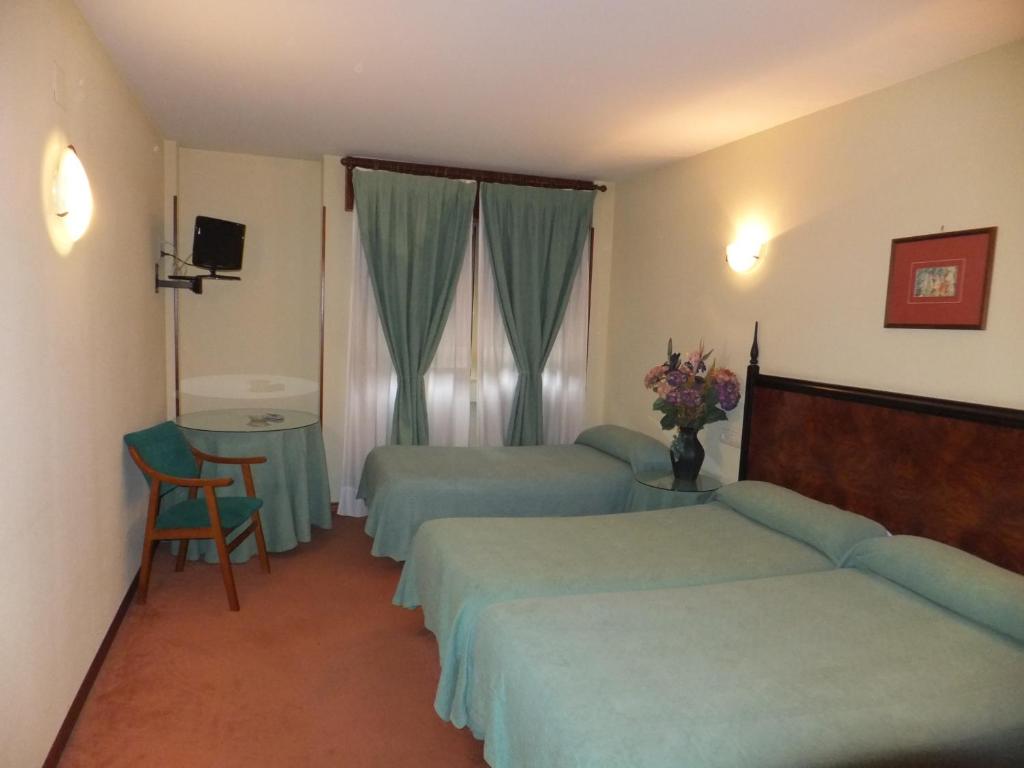 Hotel Canal - Habitación Triple
