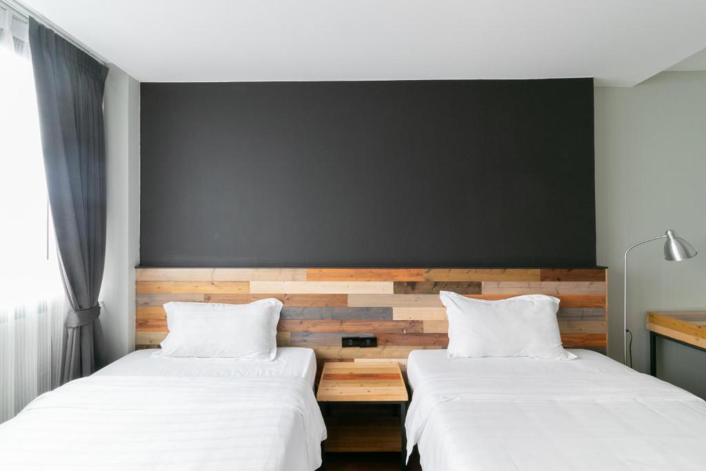 Zleepmotion Bangkok - Superior Twin Room