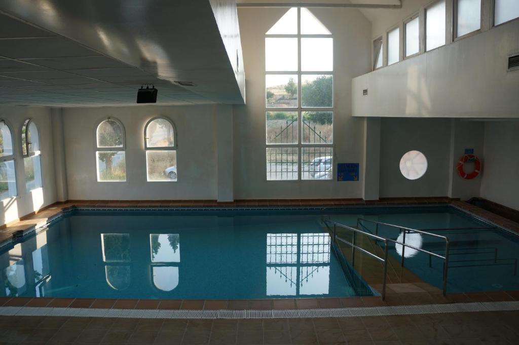 Otel Alicun de las Torres (İspanya Villanueva de las Torres ...